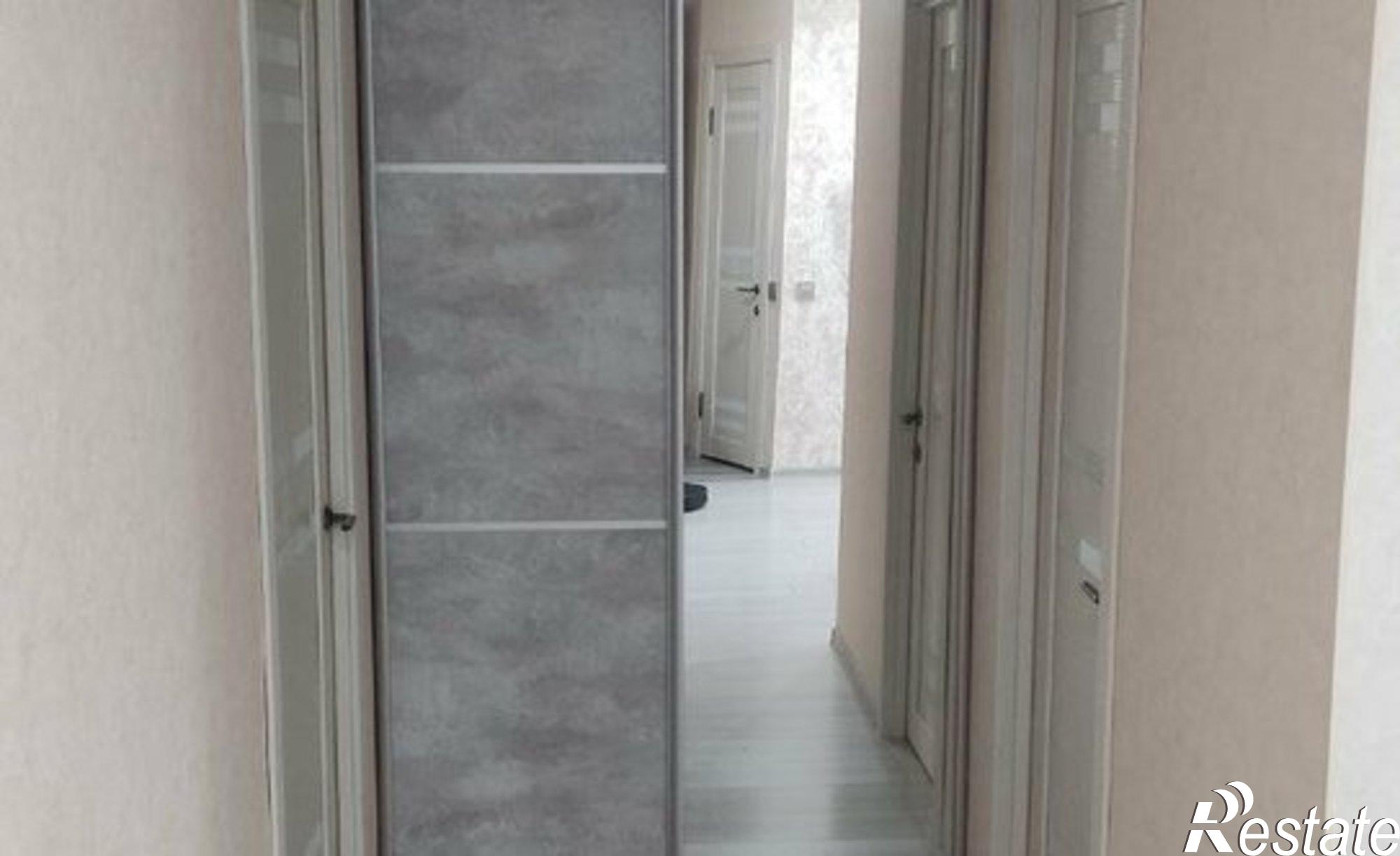 Купить квартиру за 5 300 000 рублей на пр-кт Гагарина, 15/2