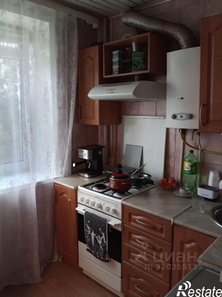 3-комн квартира пр-кт Гагарина, 21 1,  д. 21 1,  к. 1