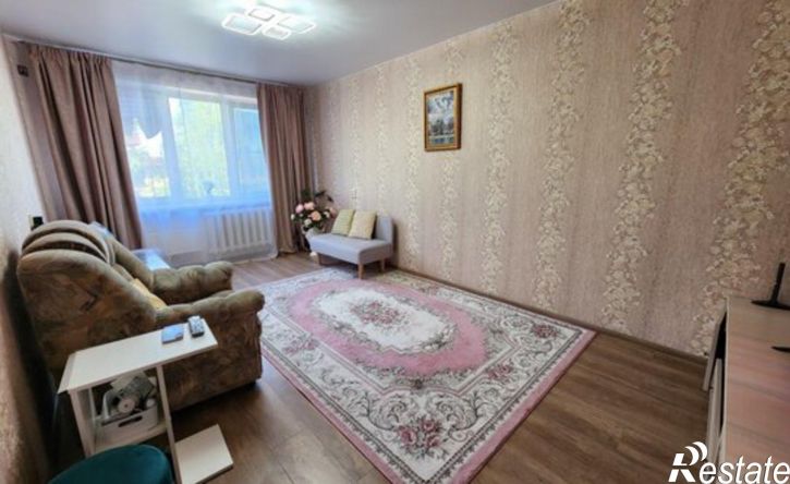 3-комн квартира улица Пескарёва, 15,  д. 15