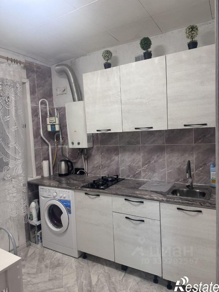 2-комн квартира ул Ботвина, 13,  д. 13