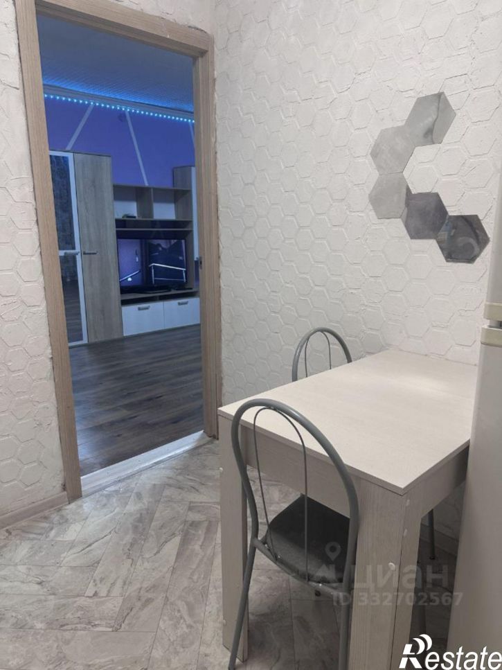 2-комн квартира ул Ботвина, 13,  д. 13