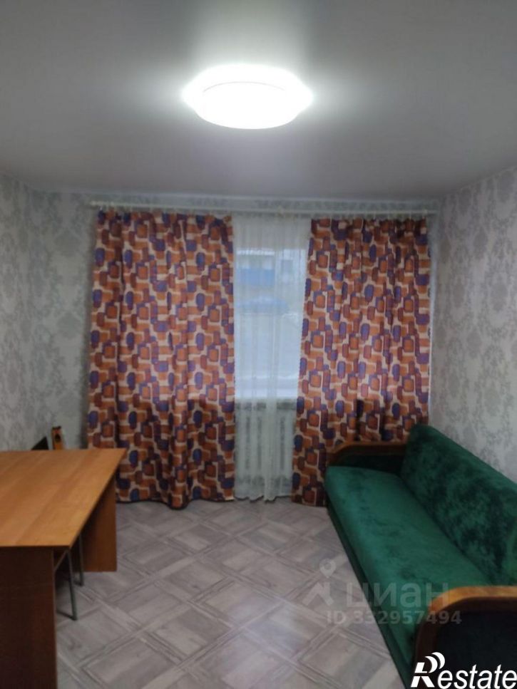 Комната ул Комсомольца Зверева, 10,  д. 10