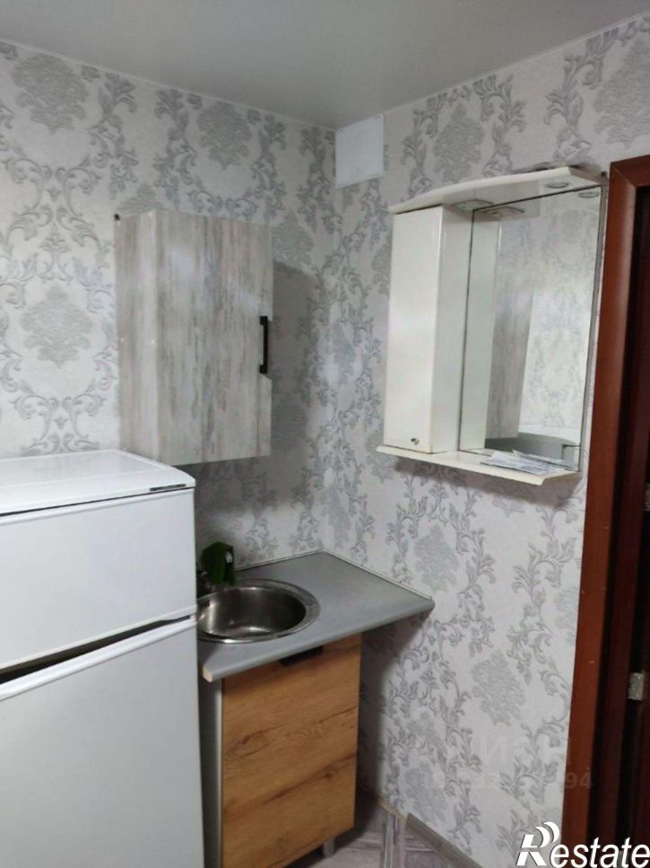 Комната ул Комсомольца Зверева, 10,  д. 10
