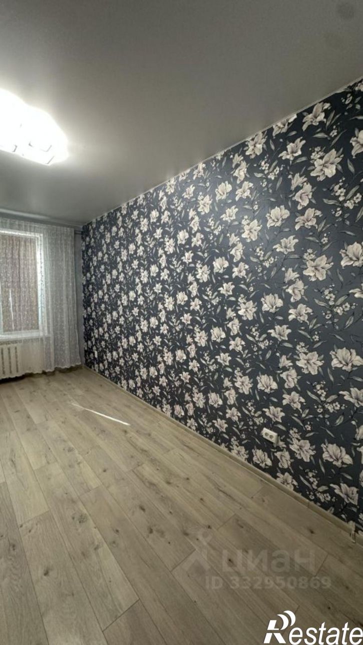 3-комн квартира пр-кт Гагарина, 50,  д. 50