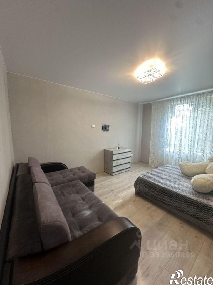 3-комн квартира пр-кт Гагарина, 50,  д. 50