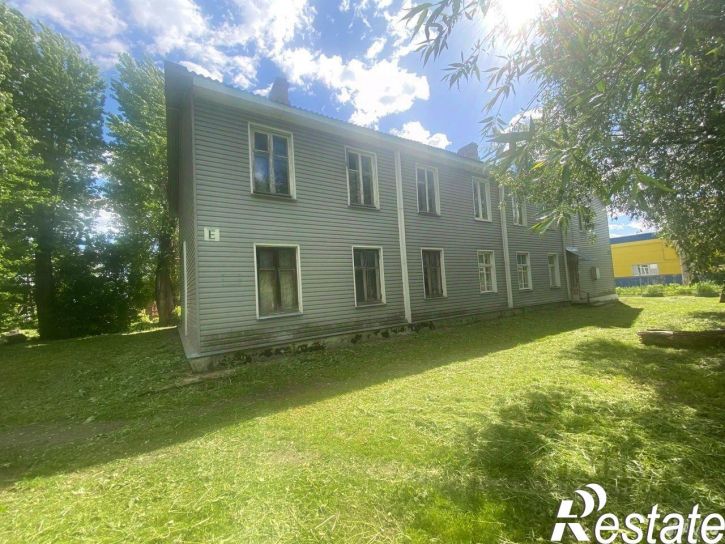 4-комн квартира проспект Гагарина, 94,  д. 94